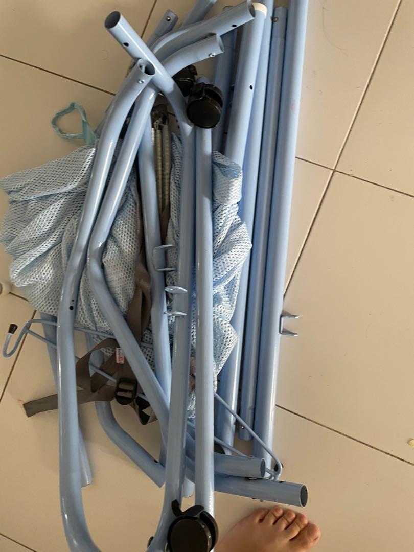 Baby cradle stand swing, Babies & Kids, Baby Nursery & Kids Furniture, Childrens' Beds on Carousell