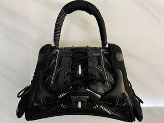 Balenciaga crossbody Sneakerhead Black Bag Authentic 