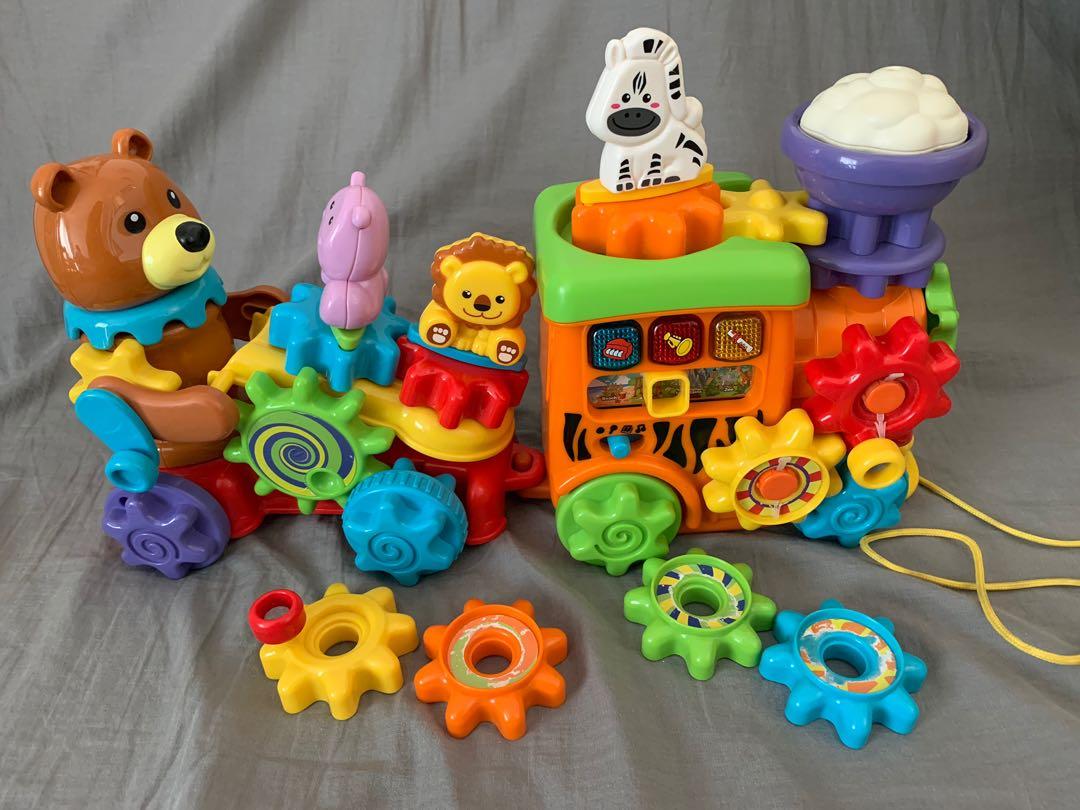 Vtech roll & online roar animal train