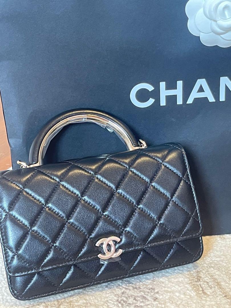 BNIB CHANEL WOC with Top Handle in Lambskin, Women's Fashion, Bags &  Wallets, Shoulder Bags on Carousell