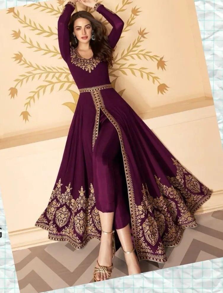 uitdrukking Complex Schuur BOLLYWOOD DRESS, Women's Fashion, Dresses & Sets, Traditional & Ethnic wear  on Carousell