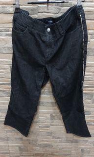 Burberry tokong denim