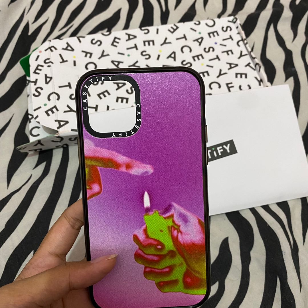 casetify iphone 11 pro original (jual rugi), Telepon Seluler & Tablet