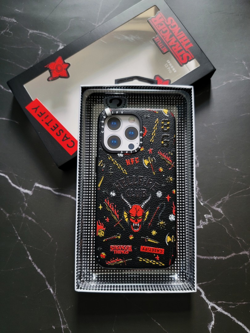 Casetify x Stranger Things iphone 13 pro case, 手提電話, 其他裝置