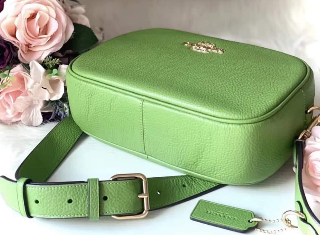 Coach Jamie Camera Bag in Refine Pebble Leather Neon Green, Women's  Fashion, Bags & Wallets, Cross-body Bags on Carousell