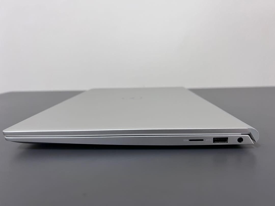 Dell Inspiron 5405 (2021) AMD Ryzen 5 4500U 6Core, 256GB SSD 8GB