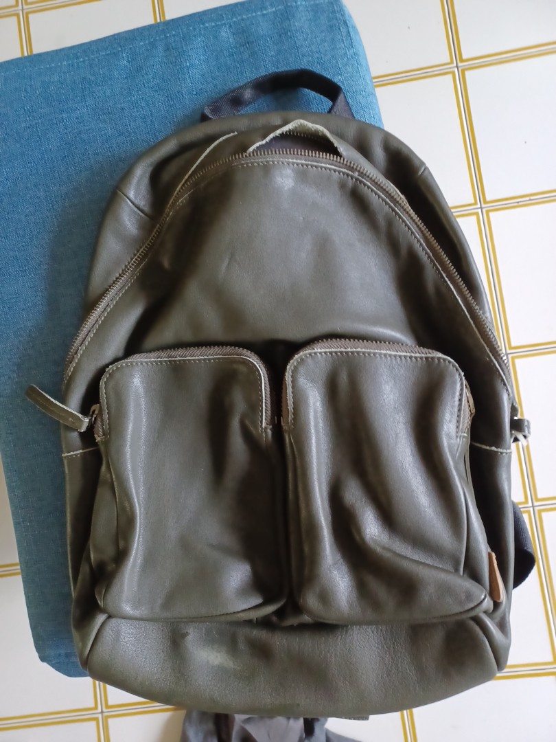 ECCO backpack, Women's Fashion, Bags & Wallets, Backpacks on Carousell