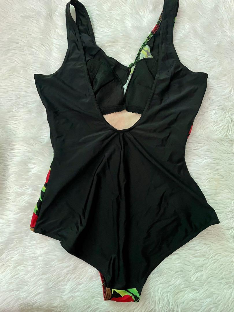 Floral Red Black One Piece Swimsuit (Category: Bikinis & Swimsuits) located in Balagtas. Submitted by heishoppe (Listing ID 1174556743, Image 2). Description: SIZE: M-XL MODE OF PAYMENT 📍PNB 📍GCASH SHIPPING 📍GOGO EXPRESS 📍J&T EXPRESS 📍 SCO COD & SAME DAY DELIVERY AROUND BULACAN VIA TOKTOK THANK YOU AND GOD BLESS!!! ❤️.
