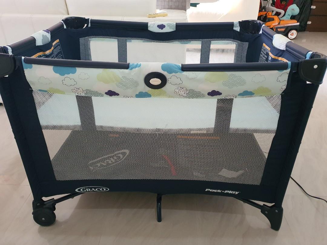Graco foldable travel playpen/cot, Babies & Kids, Baby Nursery & Kids ...