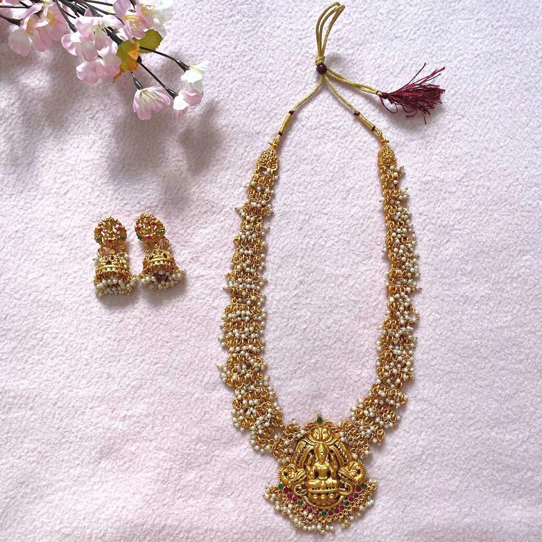Long discount neck jewellery