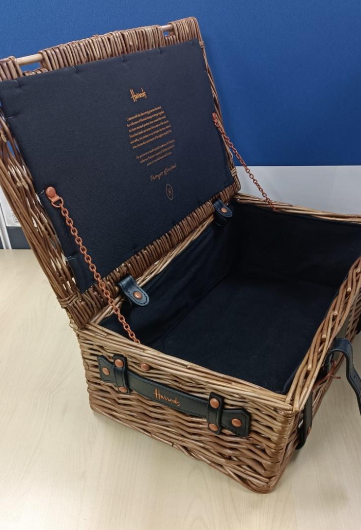 Harrods Wicker Basket, Food & Drinks, Gift Baskets & Hampers on Carousell