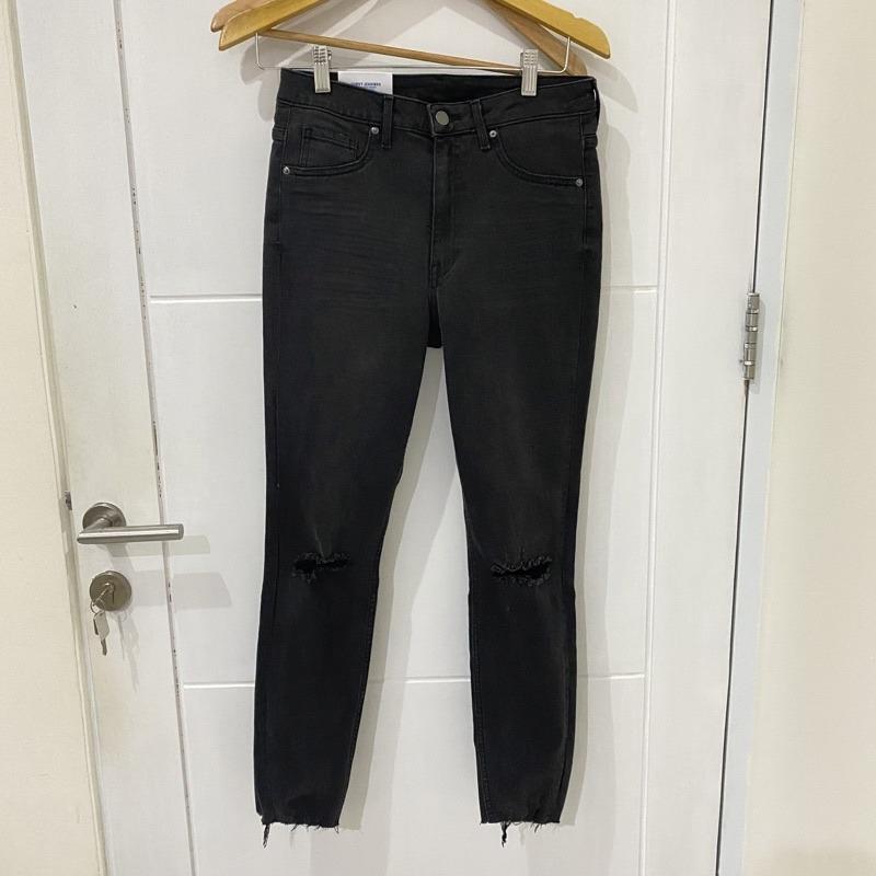 H m ripped jeans skinny fit di store harga masih 500k