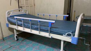 Hospital Bed 2 Cranks (like new)