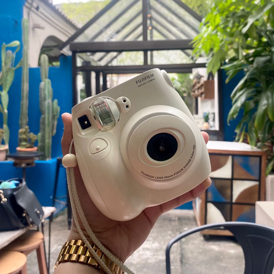 Mini 7 Camera Instax Mini 7s (White), Photography, Cameras on Carousell