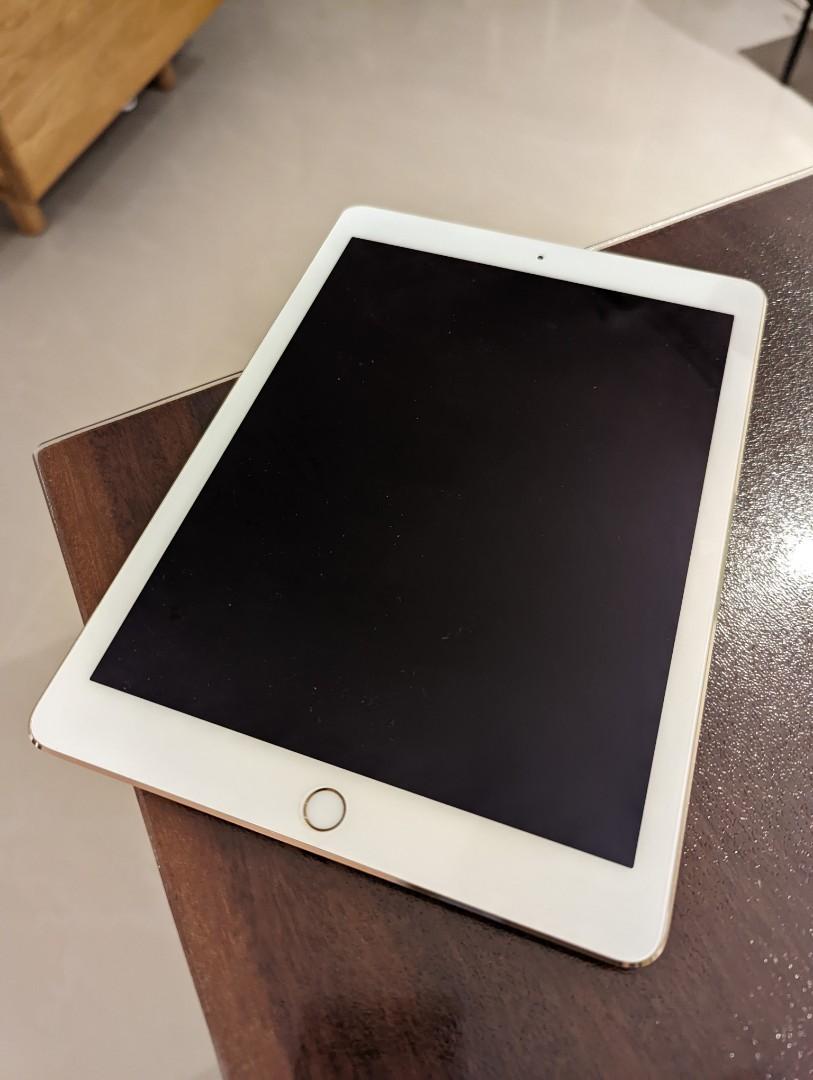 iPad Air 2 64GB (Screen Discoloration), Mobile Phones & Gadgets
