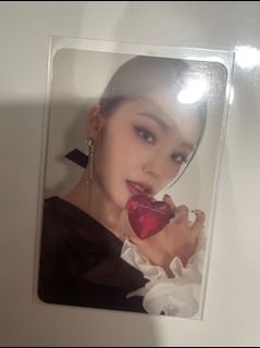 （分類：）位於 。 由 eternekpop852 提交（商品編號 1174659395，圖片 1）。簡介： 。