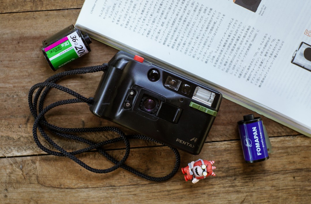 Kamera Analog Point & Shoot Pentax PC303s, Fotografi di Carousell