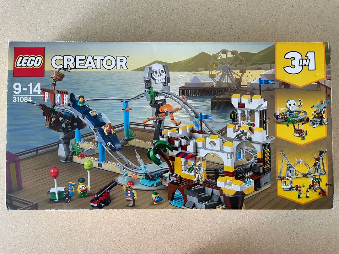 LEGO 31084 Creator 3 in 1 Pirate Roller Coaster, Hobbies & Toys