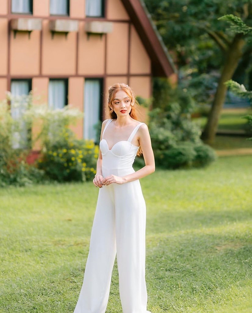 Plain white jumpsuit sales