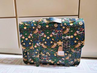 （分類：）位於 。 由 limittted 提交（商品編號 1174574125，圖片 1）。簡介： 。