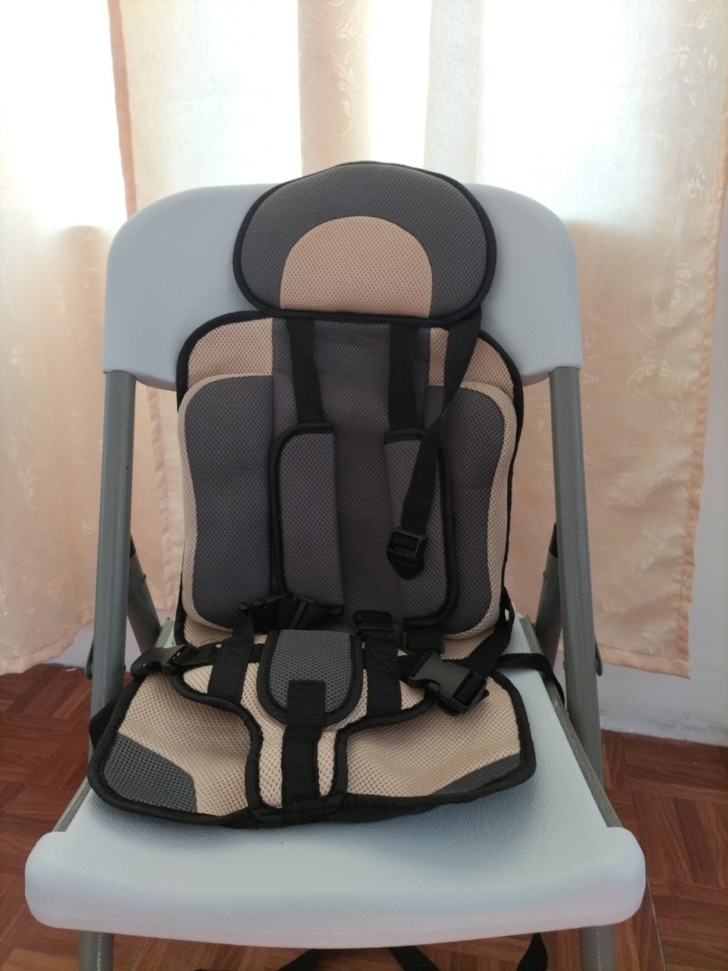 light Car seat for kids, Babies & Kids, Going Out, Car Seats on Carousell