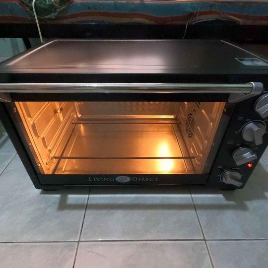 Living Direct Electric Oven, TV & Home Appliances, Kitchen Appliances, Ovens & Toasters on Carousell