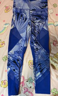 （分類：）位於 。 由 BlueTempo123 提交（商品編號 1174684911，圖片 1）。簡介： 。