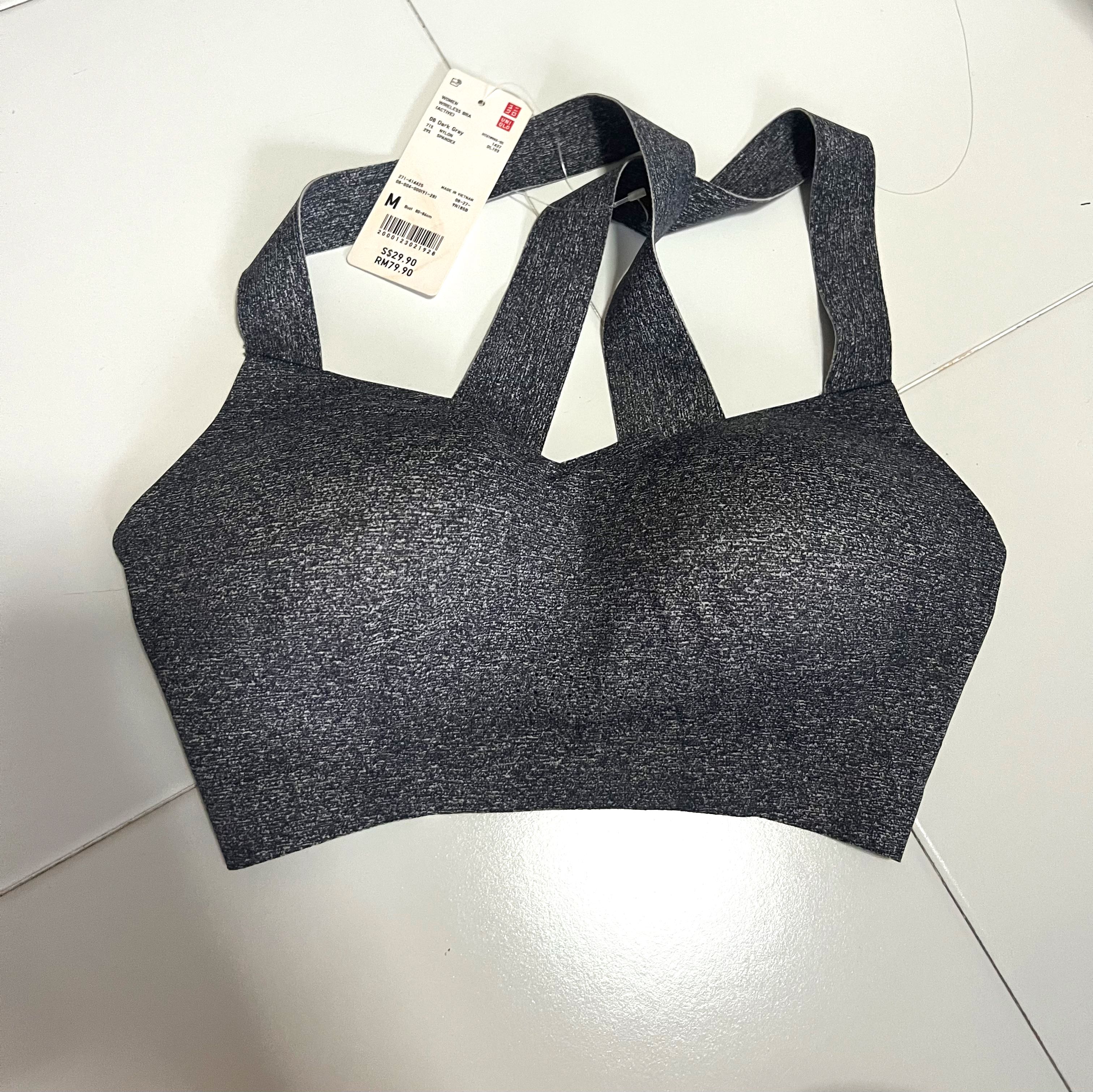 (NEW) Uniqlo Sports Bra, Women's Fashion, Activewear on Carousell