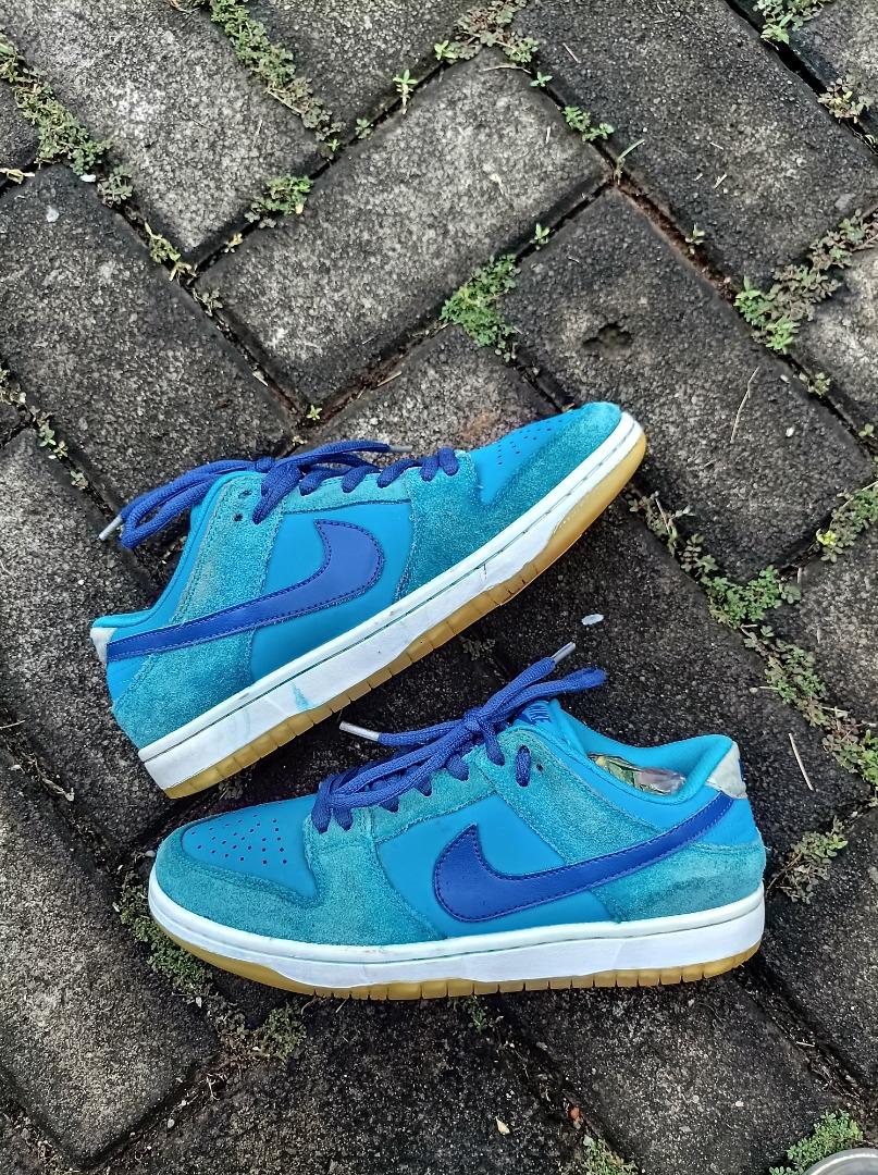 nike sb dunks low blue