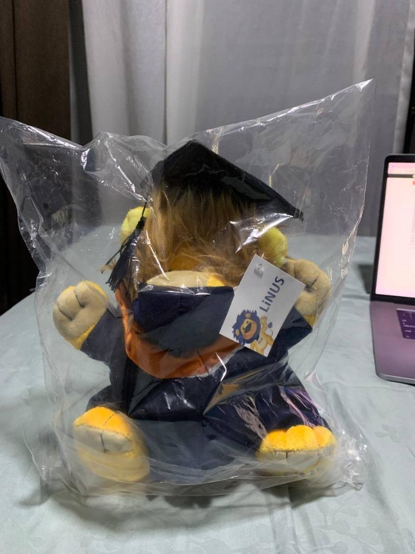 NUS Graduation Bear Linus, Hobbies & Toys, Toys & Games on Carousell