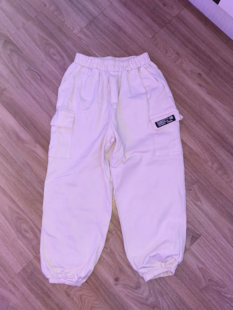 parachute cargo pants cream white, Women's Fashion, Bottoms, Other