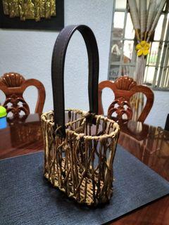 Rattan basket for bottled drinks