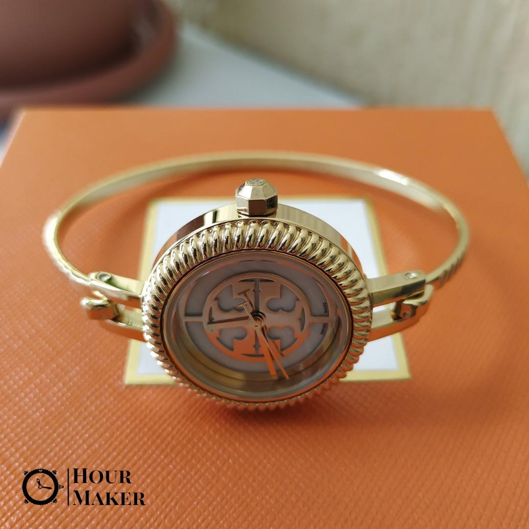 TORY BURCH REVA BANGLE WATCH GIFT SET GOLD TONE STAINLESS STEEL MULTI COLOR 29 MM