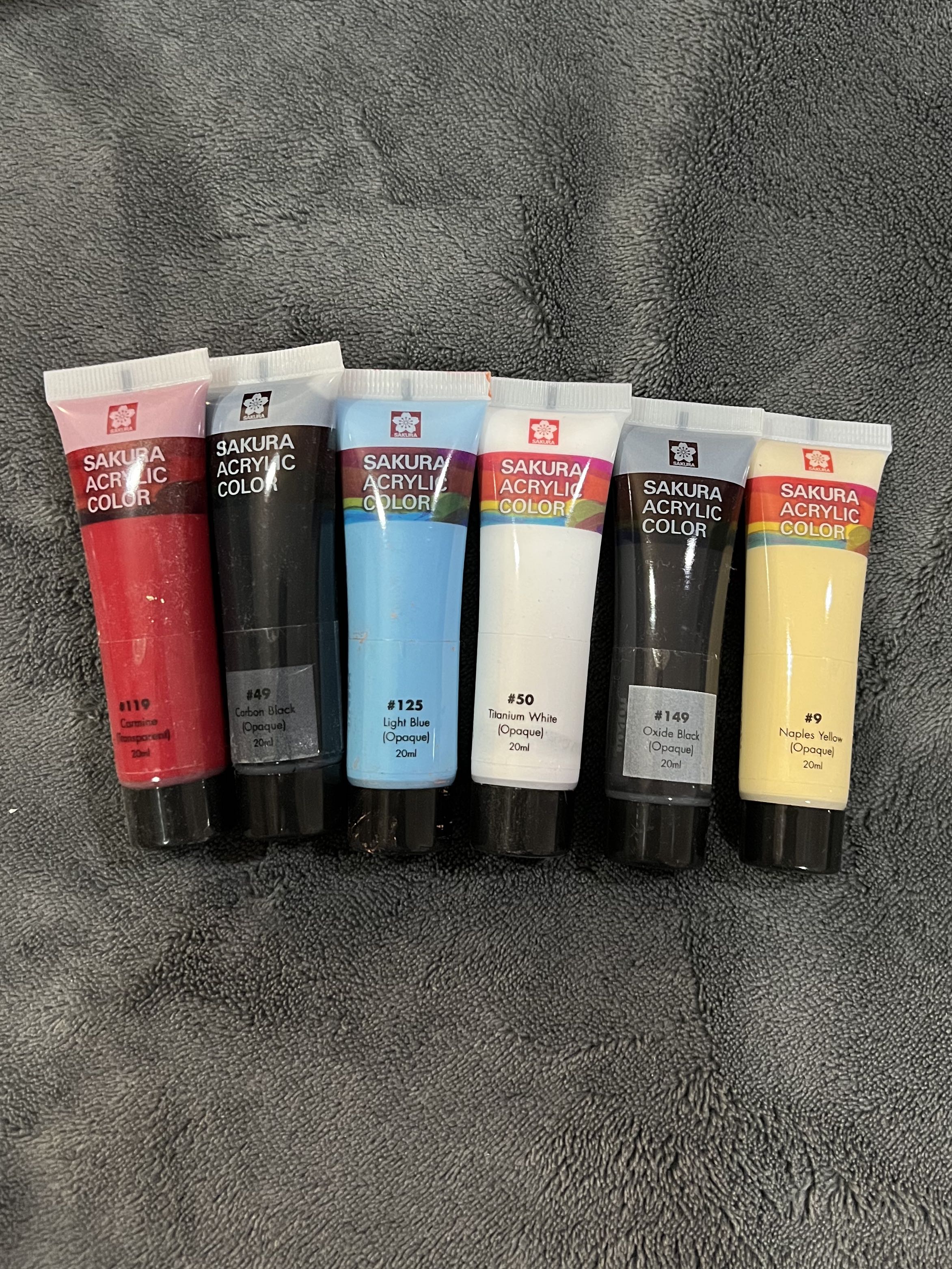 sakura acrylic colour, Buku & Alat Tulis, Alat Tulis di Carousell