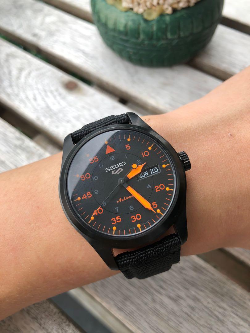 Seiko 5 SRPH33K1 Sport Superman Pilot Watch Men s Fashion