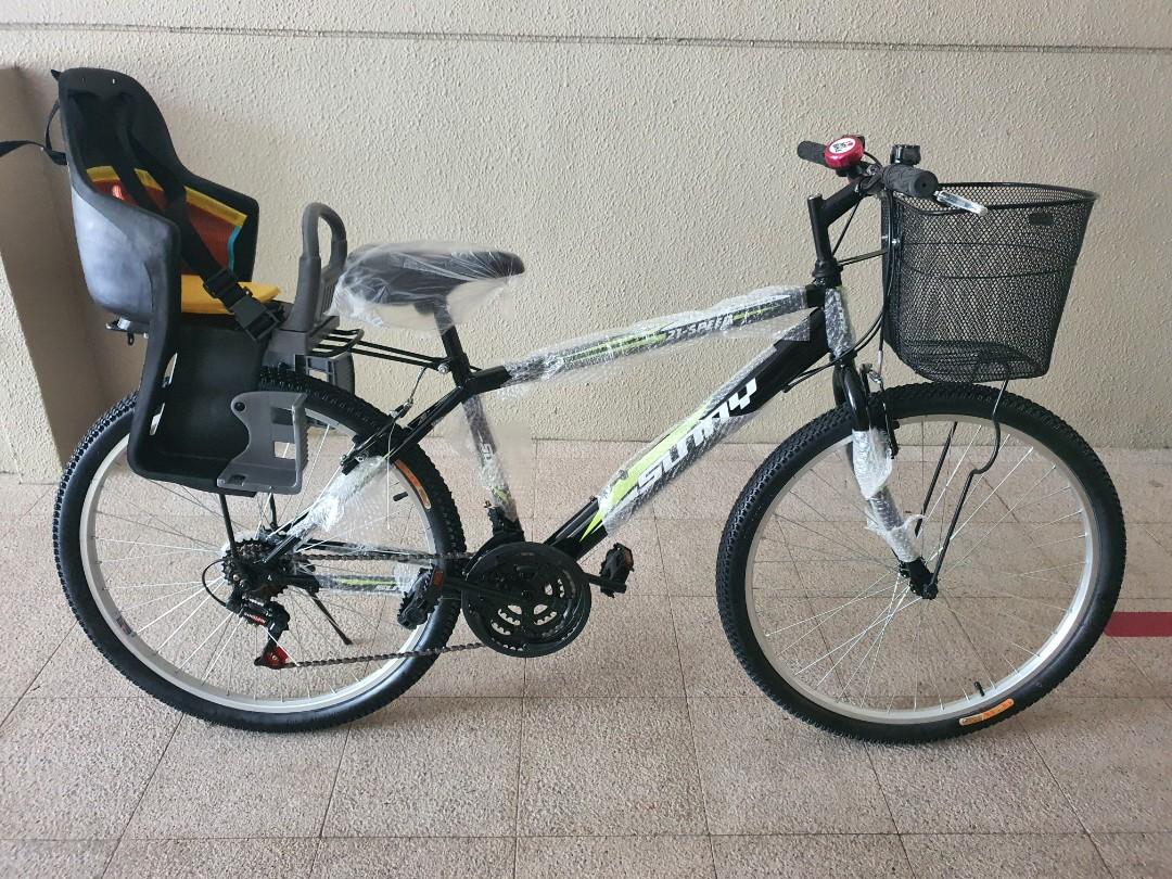 Adult bicycle clearance with child seat