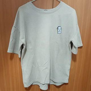 吐司超人刺繡卡其色落肩短t