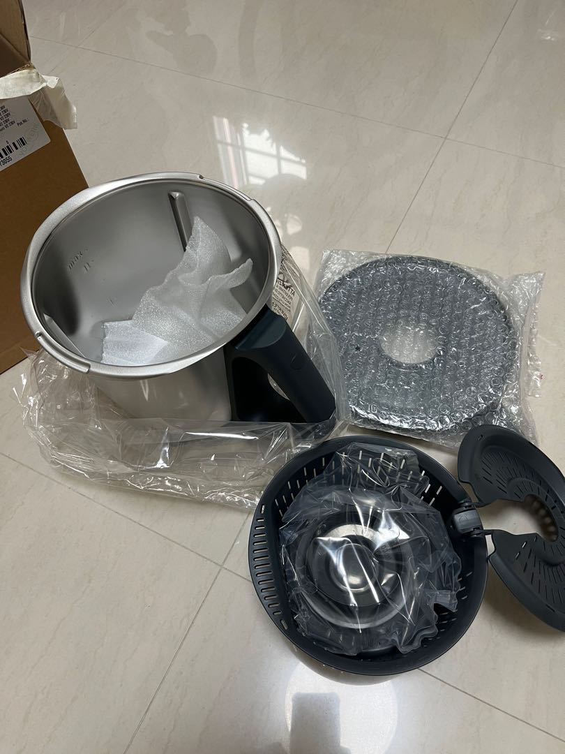 Thermomix TM6 bowl set, TV & Home Appliances, Kitchen Appliances, Other
