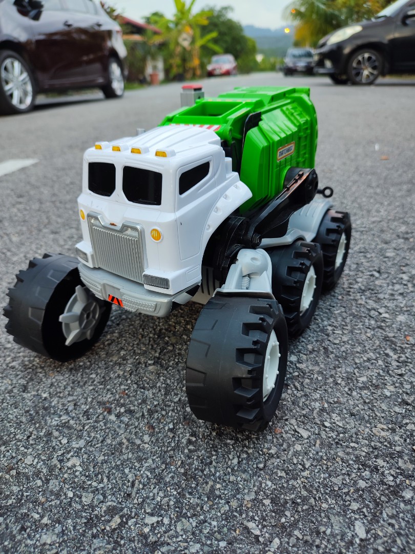 Matchbox stinky cheap the garbage truck