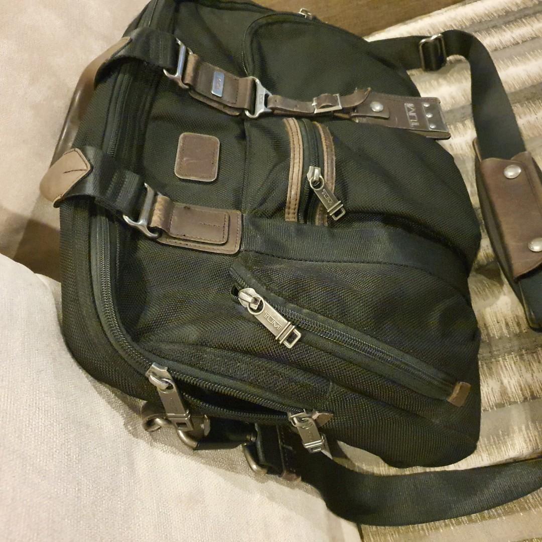 Tumi Office / Messenger Bag, Men's Fashion, Bags, Briefcases on Carousell