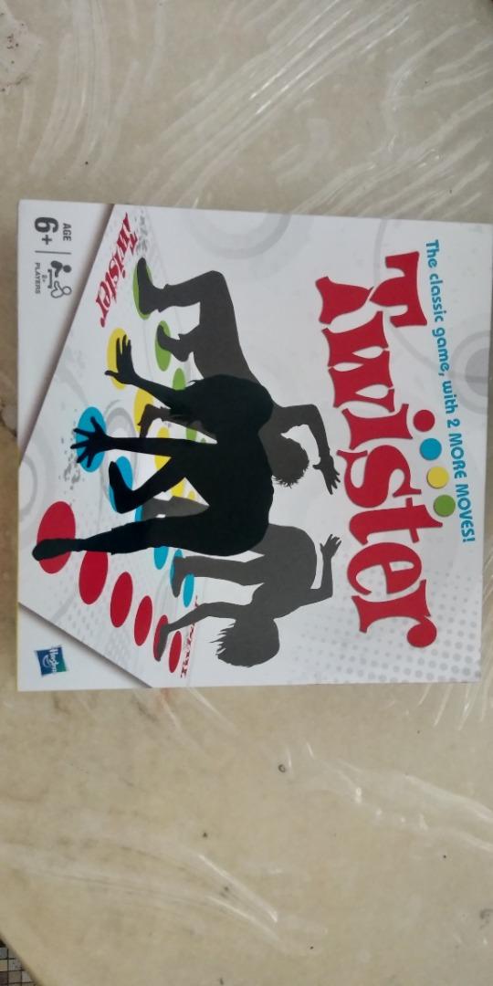 Twister Floor mat game, Hobbies & Toys, Toys & Games on Carousell