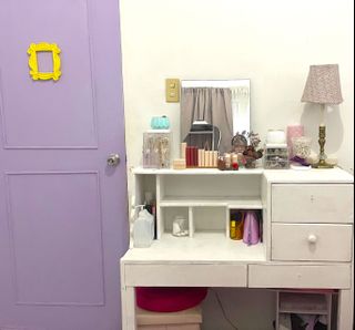 (Category: ) located in . Submitted by ellemenopy (Listing ID 1174627787, Image 1). Description: .