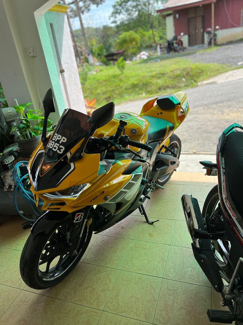 Yamaha R25 spec R3 original V1 Low Mileage, Motorbikes on Carousell