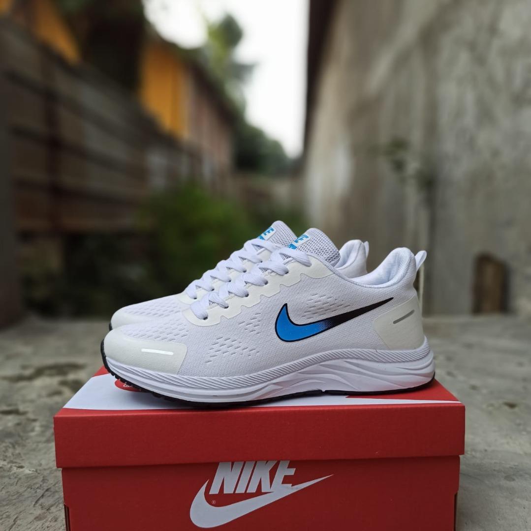 0822.2083.0527 Tsel jual sepatu sneakers original jual sepatu sneakers shopee