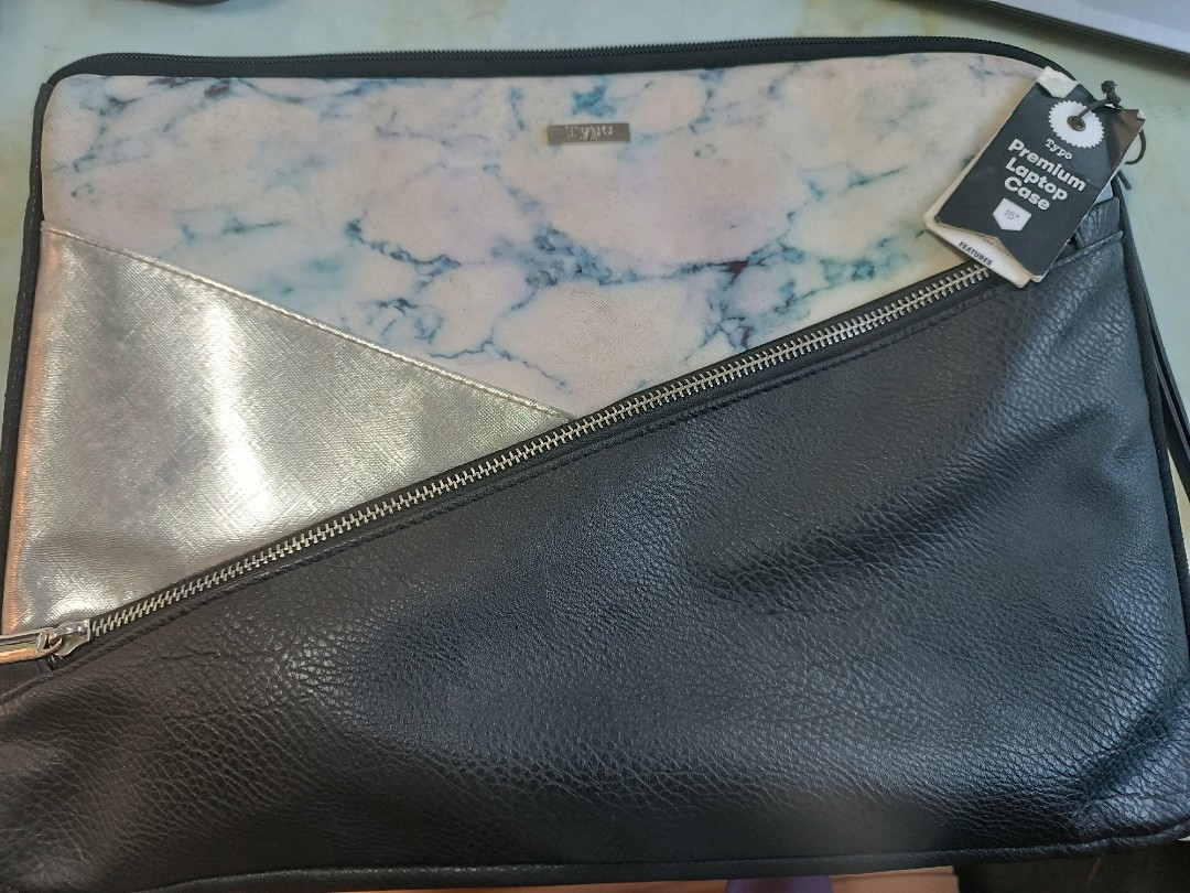 Typo premium deals laptop case