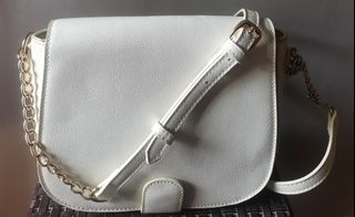 (Category: ) located in . Submitted by JaierossShop (Listing ID 1174745746, Image 1). Description: .