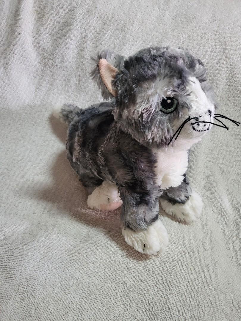 Lilleplutt cat shop