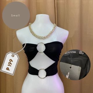 (Category: ) located in . Submitted by stylecouture (Listing ID 1174853083, Image 1). Description: .