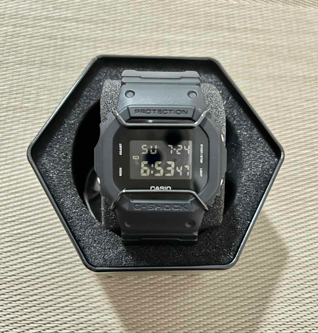 Casio G Shock DW 5600 BBN