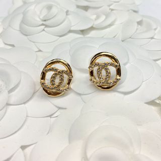 （分類：）位於 。 由 rrrrssss 提交（商品編號 1174841491，圖片 1）。簡介： 。
